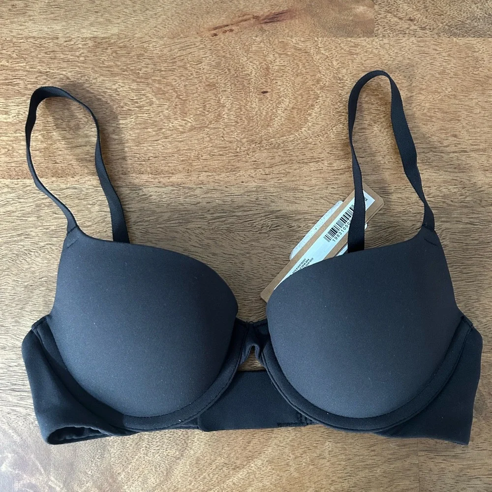 NWT SKIMS Black Fits Everybody Push Up Demi Bra - Picture 1 of 8